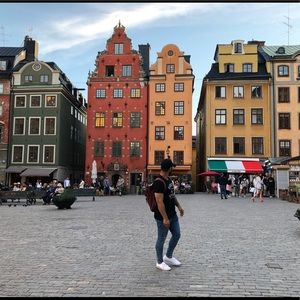 Meet your Posher, Anthony